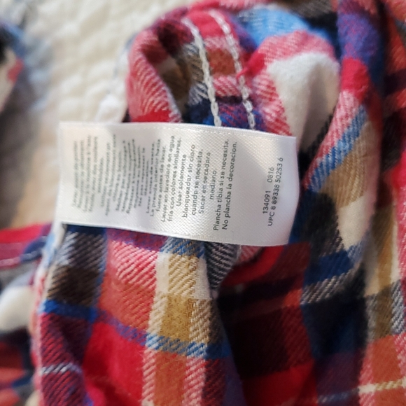 Flannel button down - Picture 4 of 9